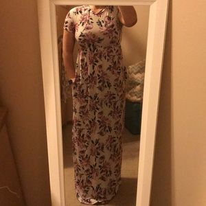 Short-sleeve maxi dress